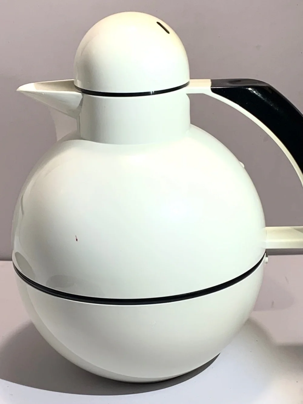 STUDIO NOVA Spectra White Black Thermal Coffee Carafe Post Modern Atomic